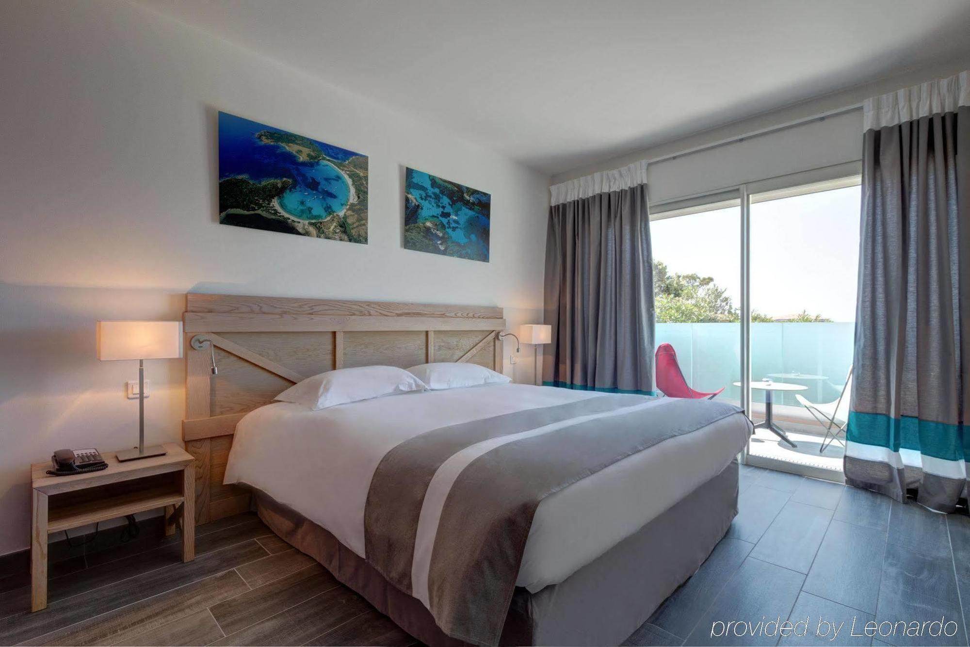 Hotel Carre Noir Porto-Vecchio  Buitenkant foto